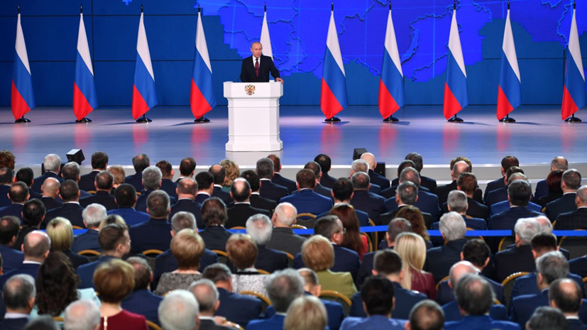 Путин призвал не дожидаться «пришествия коммунизма»