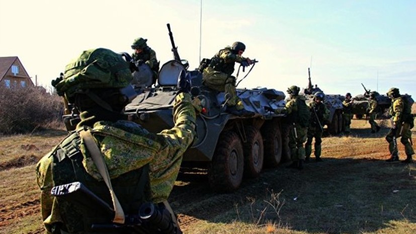 Морпехи ЧФ провели учения по обороне побережья от высадки десанта условного противника