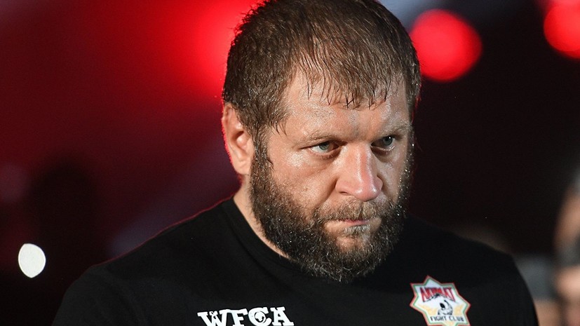 СМИ: Александру Емельяненко грозит уголовная ответственность за оскорбление полицейских