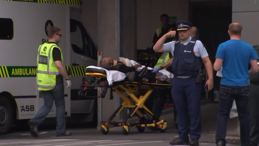 Теракт в прямом эфире: не менее 49 человек погибли при нападениях на две мечети в Новой Зеландии