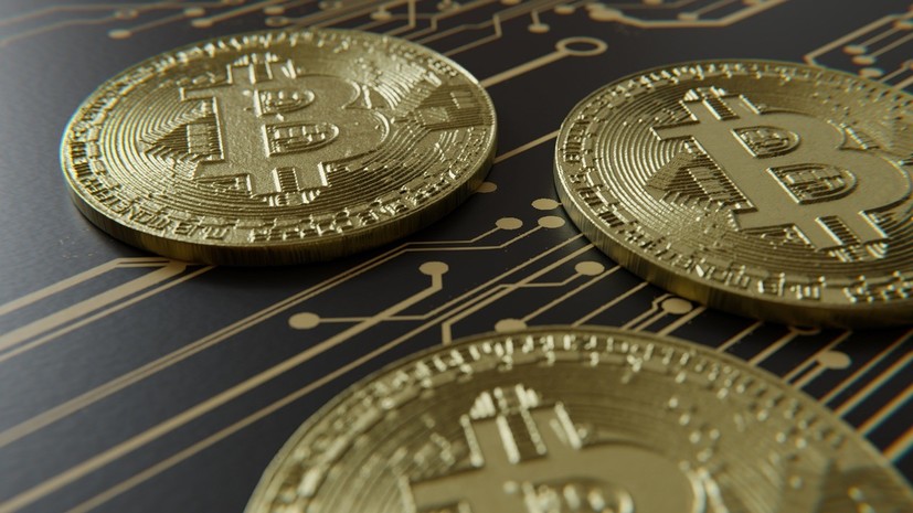 Опрос показал отношение россиян к биткоинам