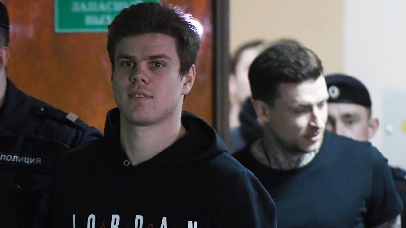 Свидетель заявил, что Кокорин и Мамаев находились в кафе в состоянии алкогольного опьянения