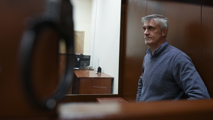Суд отпустил Майкла Калви под домашний арест
