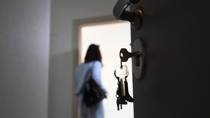 Власти Севастополя планируют закупить 400 квартир для детей-сирот до 2022 года