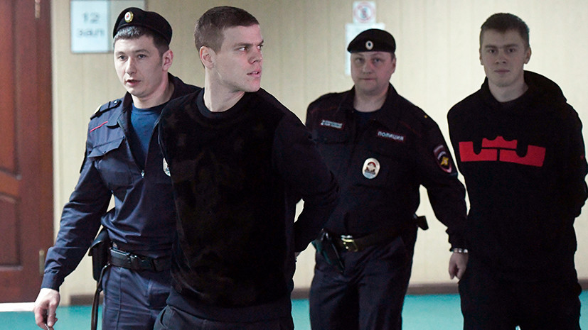 «Судя по всему, прокурор запросит реальный и ощутимый срок»: адвокат Кокорина-младшего о шансах подсудимых