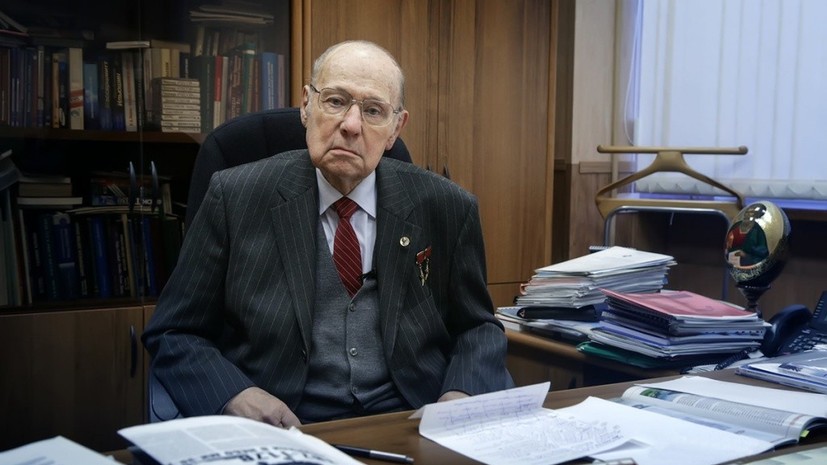 Умер авиаконструктор Генрих Новожилов