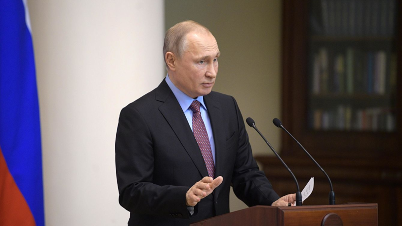 Путин поручил принять меры по восстановлению ВФЛА до 2 декабря
