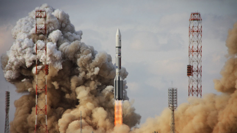 «Протон-М» вывел блок «Бриз-М» со спутником «Ямал-601» на суборбитальную траекторию