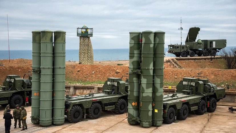 Песков: контракт по С-400 включает частичную передачу технологий Анкаре