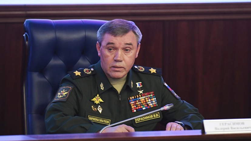 Герасимов и главнокомандующий ОВС НАТО провели встречу в Баку