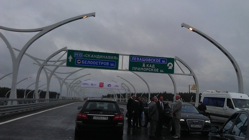 Проезд по участку ЗСД в Петербурге сделают бесплатным в дни подготовки и проведения парада ко Дню ВМФ
