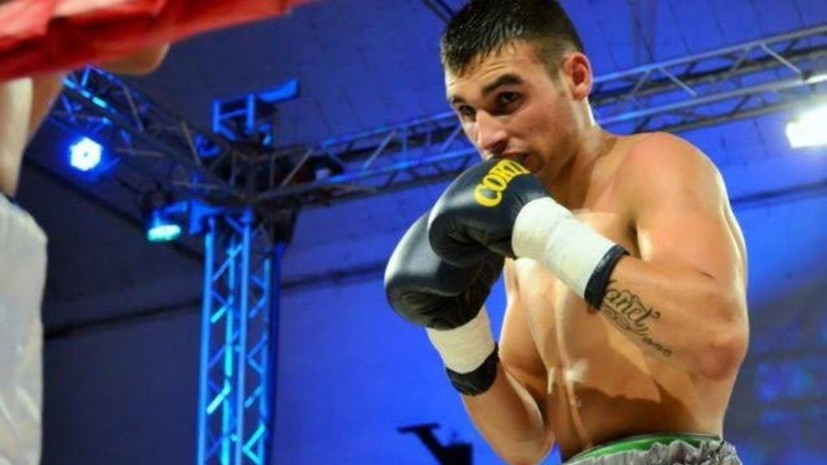 СМИ: Аргентинский боксёр Сантильян скончался от полученных травм во время боя