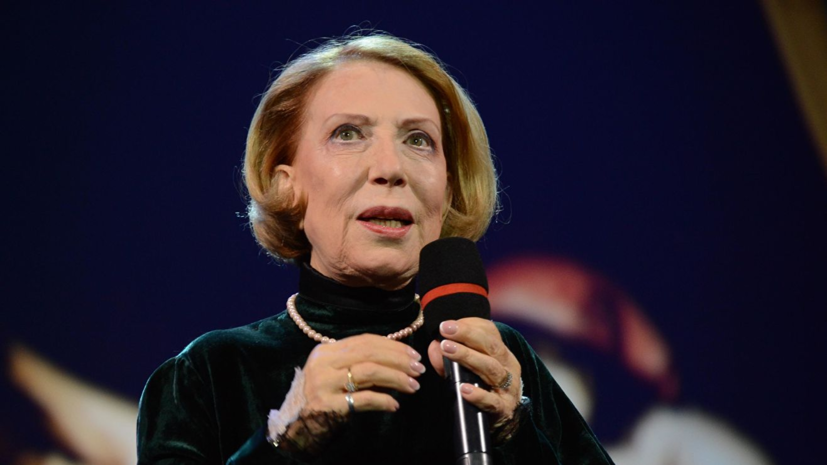 Инна Чурикова прокомментировала данные о госпитализации мужа