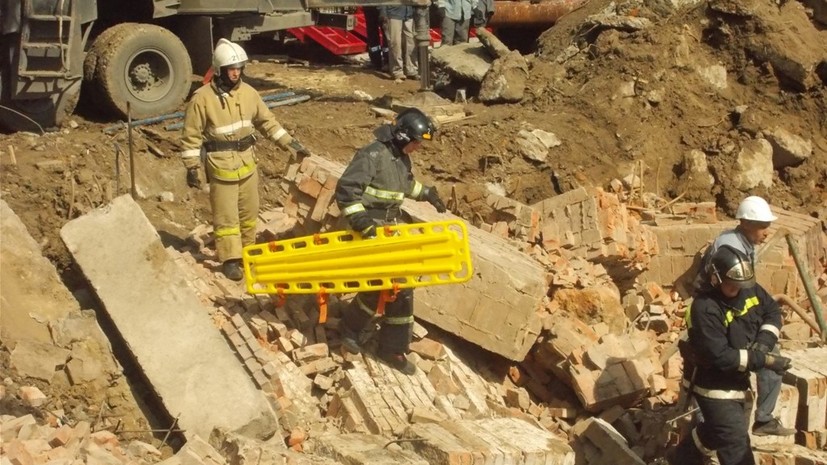 В Госдуме оценили ситуацию с обрушением стены здания в Новосибирске