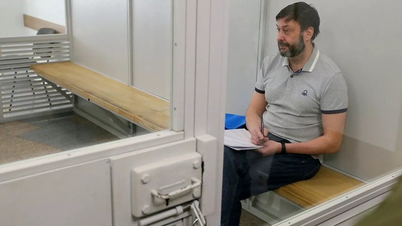 Вышинский назвал абсурдными выдвинутые против него обвинения