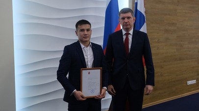 В Пермском крае наградили гражданина Узбекистана, помогавшего спасать людей в ДТП с автобусом