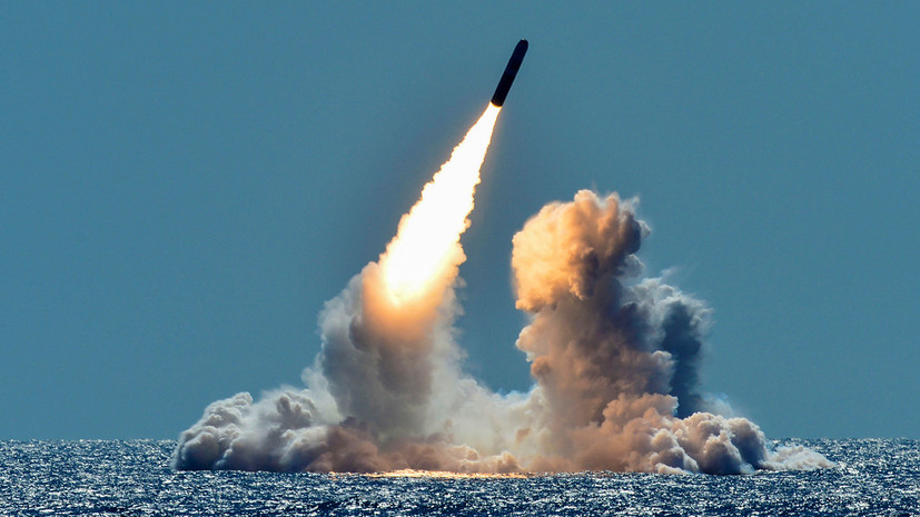 США провели пуск баллистических ракет Trident II D5