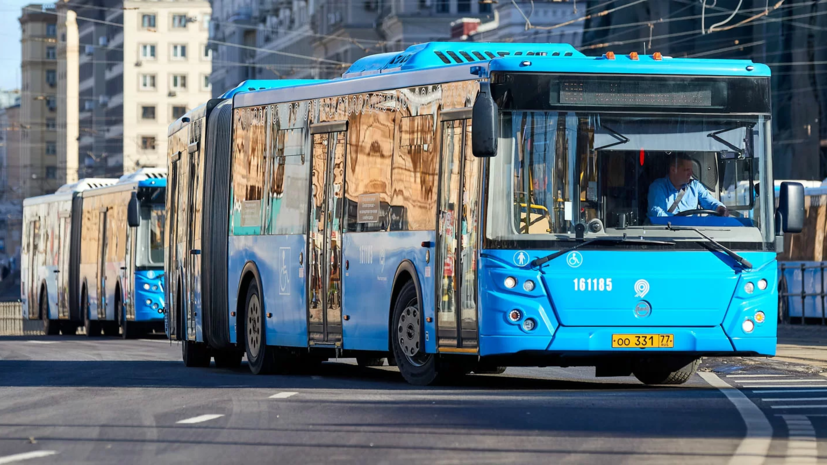 Сколько остановок автобусов в москве