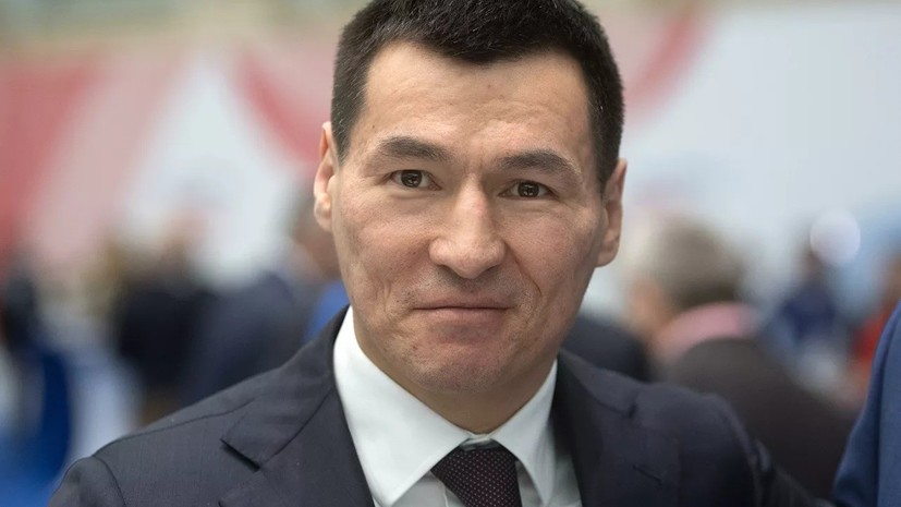 Хасиков официально стал главой Калмыкии