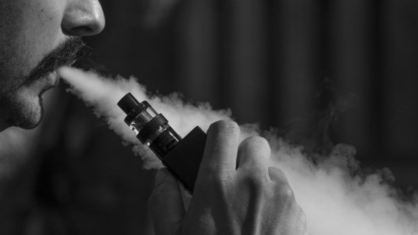 В Госдуму внесли законопроект о приравнивании вейпов к сигаретам