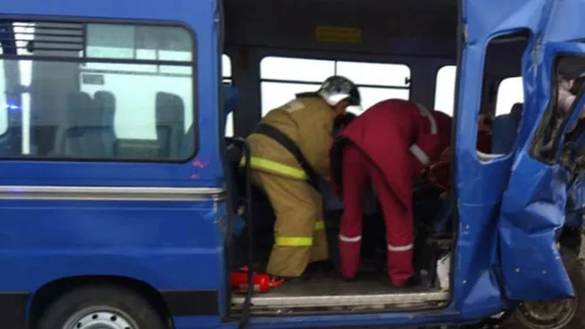В Алтайском крае объявили траур по погибшим в ДТП с микроавтобусами