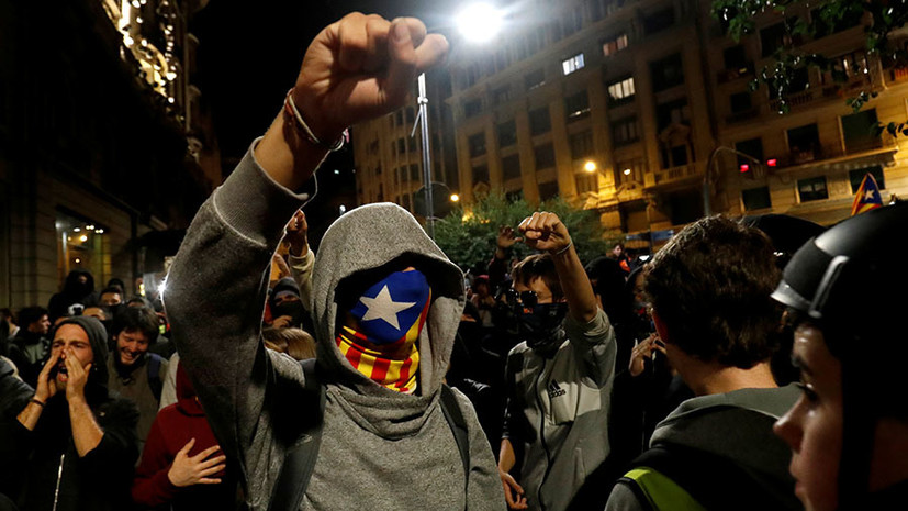 «Далеко зашли в стремлении обрести самоидентичность»: к чему могут привести возобновившиеся протесты в Барселоне