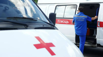В МЧС уточнили число пострадавших при ДТП в Петербурге с участием трамвая