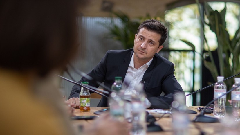 Зеленский назвал украинский языком добра и достоинства