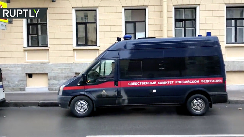 В Петербурге из реки вытащили мужчину с женскими руками в рюкзаке