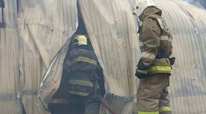 В Чехове произошёл пожар площадью 1700 квадратных метров на складе
