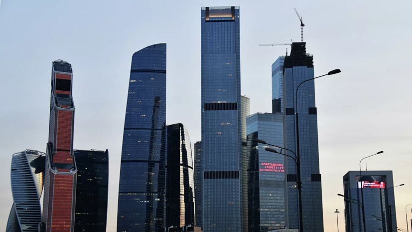 Синоптики прогнозируют отсутствие снежного покрова в Москве до середины декабря