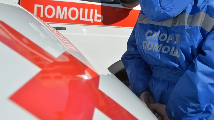 В ДТП с грузовиком в Пермском крае пострадали девять человек
