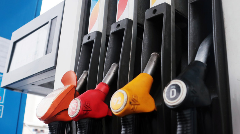 В Росстате оценили динамику цен на бензин в 2019 году