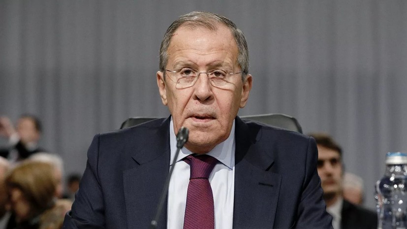 Лавров заявил, что продление СНВ-III успокоит мировое сообщество