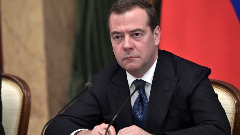 Медведев утвердил план развития инфраструктуры Севморпути до 2035 года