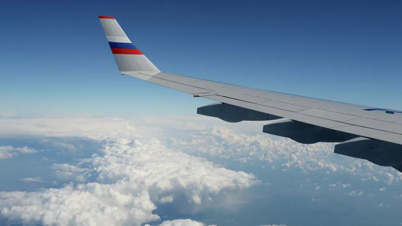 В Екатеринбурге совершил вынужденную посадку летевший в Москву самолёт
