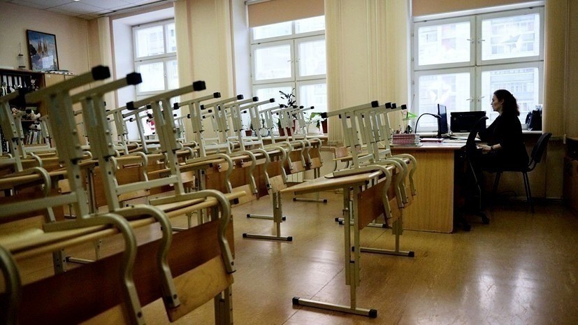Названы дефицитные специальности школьных учителей