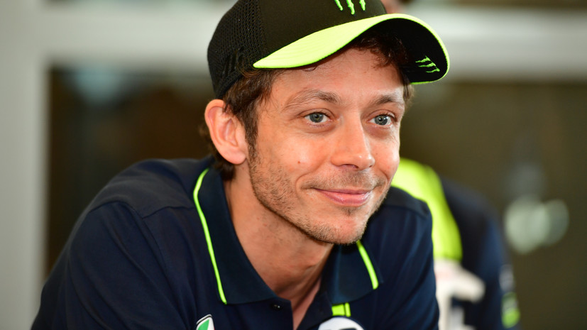 Семикратный чемпион MotoGP Росси назвал своего сильнейшего соперника