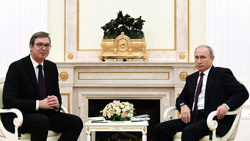 Вучич поздравил Путина с Рождеством и пригласил в Сербию