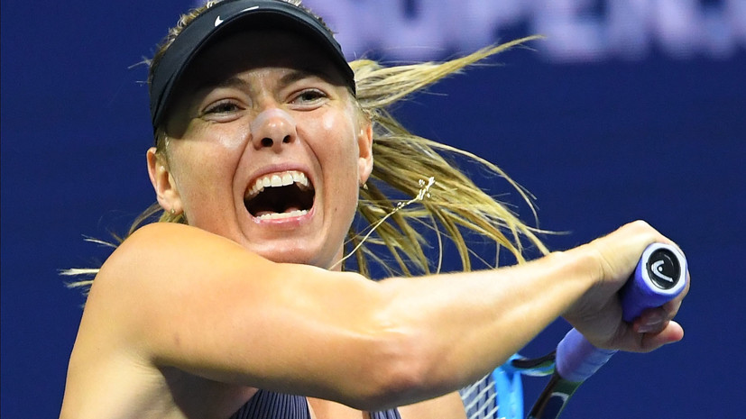 Шарапова показала платье, в котором сыграет на Australian Open