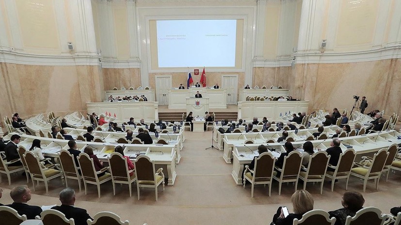 В петербургском заксе одобрили поправки в закон о жилищной политике