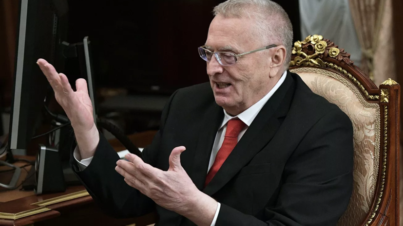 Эксперт оценил предложение Жириновского списать долги россиян