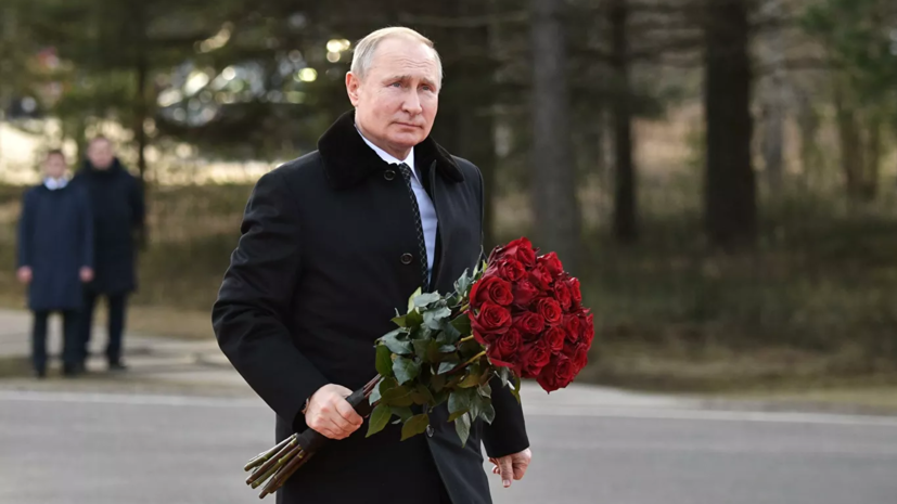 Путин: Россия не позволит стереть память о Великой Отечественной войне