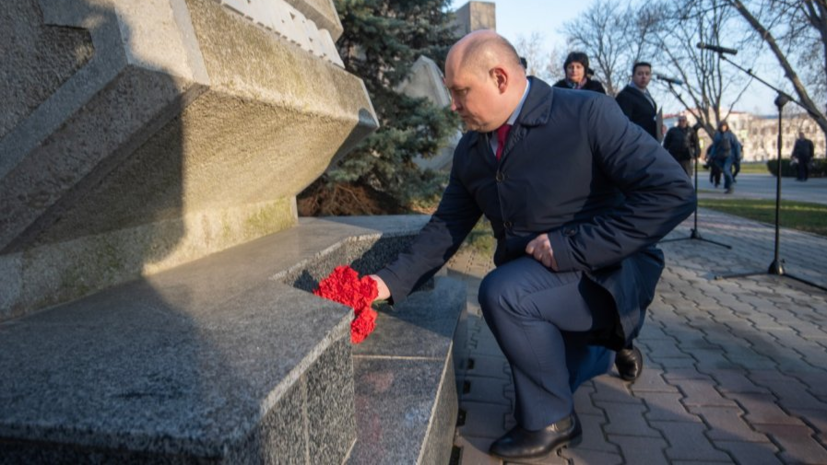 В Севастополе прошли мероприятия в честь годовщины окончания блокады Ленинграда