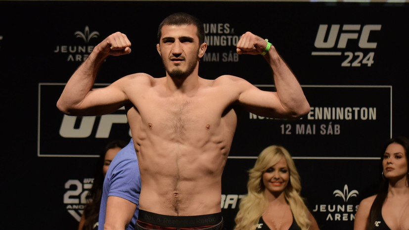 СМИ: Россиянин Эмеев не выступит на турнире UFC Fight Night 167
