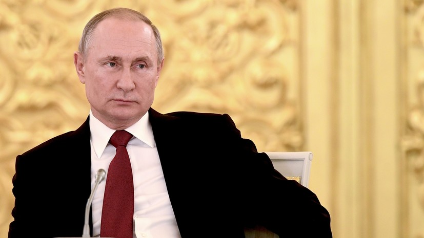 Внутренние перестановки: Путин уволил четырёх генералов МВД и МЧС