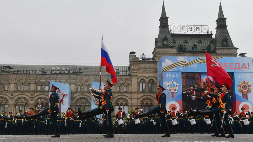 В параде Победы 9 мая в Москве примут участие 15 тысяч человек
