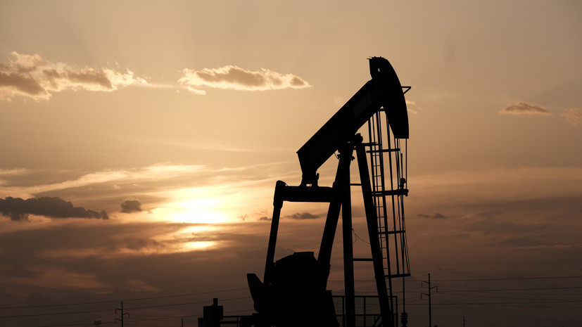 Цена на нефть марки WTI растёт в ходе торгов