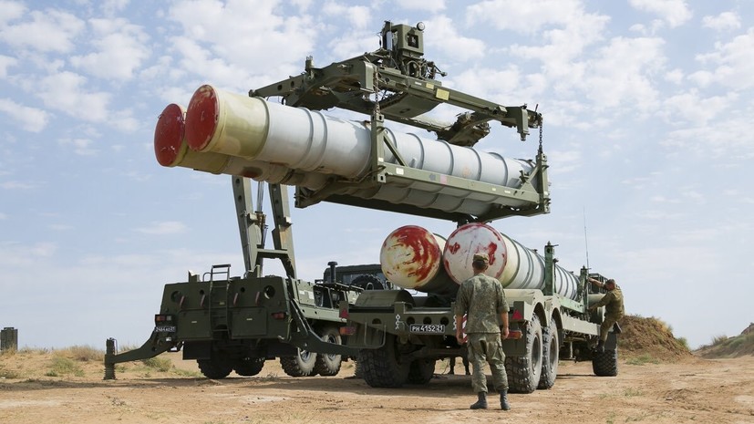 Чавушоглу: ситуация в Идлибе не повлияет на поставку Турции С-400