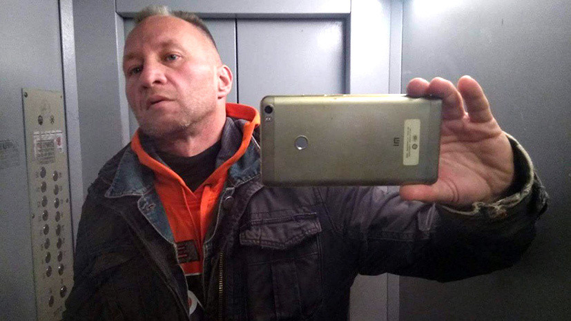 «С каждого аккаунта приходится писать лично»: RT поговорил с человеком, который называет себя профессиональным хейтером